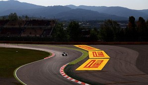 Diese Woche heizen Sebastian Vettel und Lewis Hamilton um den Circuit de Catalunya