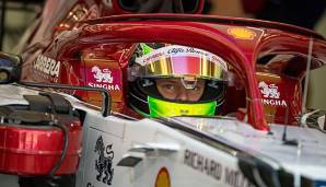 Mick Schumacher drehte seine ersten Testrunden im Ferrari.