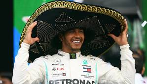 Lewis Hamilton hat seinen Formel-1-Verbleib über 2020 hinaus angedeutet.