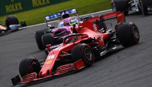 Sport: "Hamilton geht spazieren. Er holt sich ohne großen Glanz den fünften Sieg im siebten Rennen. Ferrari unterstreicht sein Desaster: Kein einziger Punkt, während Bottas Zweiter und Verstappen Dritter wird. Die Übermacht von Hamilton ist grenzenlos."