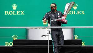 Marca: "Hamilton ist nur noch zwei Siege von Schumacher entfernt. Ferrari enttäuscht und holt keinen einzigen Punkt. Es war insgesamt ein langweiliges Rennen ohne größere Spannung. Hamilton ist auf dem Weg zum siebten WM-Titel kaum noch zu bremsen."
