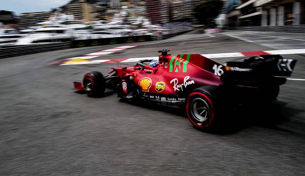 Charles Leclerc startet von der Pole Position in Monaco.