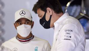 Lewis Hamilton und Toto Wolff mussten sich in Spielberg erneut Max Verstappen geschlagen geben.