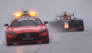 NRC: "Zum Rennen kam es nicht, aber Max Verstappen griff sich einige wertvolle Punkte in einem vollständig weggespülten Grand Prix von Belgien. Es war eine Farce, vor allem für die Zuschauer, die stundenlang vergeblich warteten."