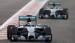 Mit 17 Zählern Rückstand auf Hamilton ging er in Abu Dhabi an den Start, das in dem Jahr als "Abu Double" Schlagzeilen machte: Doppelte Punkte gab es für alle Platzierungen, Rosbergs Chancen waren damit intakt.