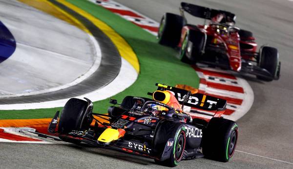 Red Bull vor Ferrari: Sergio Perez führt für den Moment vor Charles Leclerc.