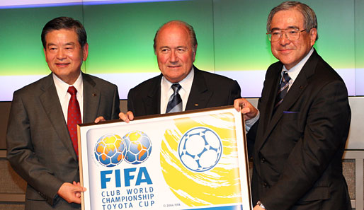 Die FIFA hilft dem japanischen Fußballverband mit einer Spende nach der Tsunami-Katastrophe