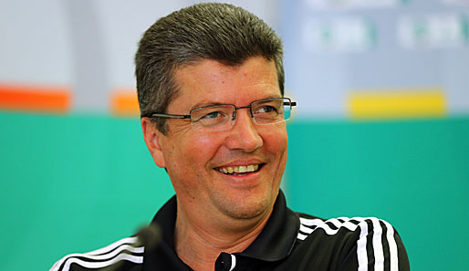 Auch Schiedsrichter-Boss Herbert Fandel ist auf das neue Regelwerk der FIFA gespannt