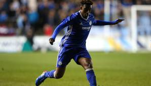 Callum Hudson-Odoi (Chelsea, England): Angriff - 07.11.2000: Schoss in der Jugend alles auseinander. Nach dem Profidebüt lange und offensiv vom FC Bayern umworben, verlängerte seinen Vertrag aber bei den Blues. Pendelt aktuell zwischen Bank und Startelf.