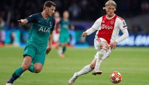 Kasper Dolberg: Hoffenheim scheint Angaben von De Telegraaf zufolge an einer Leihe interessiert zu sein. Ajax will den Mittelstürmer offenbar aber lieber verkaufen. OGC Nizza scheint diesem Wunsch nachzugeben und soll 20 Millionen Euro für Dolberg bieten.