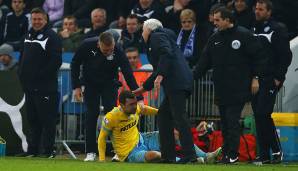 Nigel Pearson vs. James McArthur: Im Spiel zwischen Leicester und Crystal Palace im Februar 2015 rutschte McArthur bei einem Tackling in den an der Seitenlinie stehenden City-Trainer hinein, was diesem gar nicht gefiel.