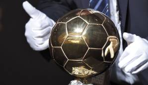 Das französische Magazin France Football wird 2020 erstmals keinen Ballon d'Or für den besten Fußballspieler der Welt verleihen. Wir wollten von Euch wissen, wen Ihr gewählt hättet. 5755 User haben abgestimmt. Das ist das Ergebnis.