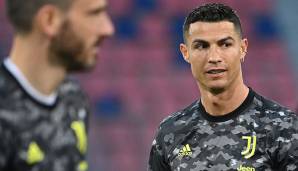 … Vertragsverlängerung von CR7 um ein Jahr bis 2023 vorgeschlagen. Unter welchen finanziellen Bedingungen ist allerdings noch unklar. Zuletzt war Ronaldo mit Paris St. Germain und Manchester City in Verbindung gebracht worden.