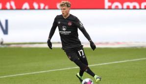 ROBIN HACK: Der 22-Jährige wechselt vom 1. FC Nürnberg zu Arminia Bielefeld, wie der Klub mitteilte. Dia Ablösesumme ist nicht bekannt, was jedoch bekannt ist, ist die Länge der Vertragslaufzeit. Hack unterschreibt für fünf Jahre.