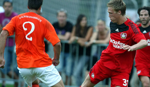 Nicolai Jörgensen (r.) hinterließ im Trainingslager von Bayer Leverkusen einen guten Eindruck
