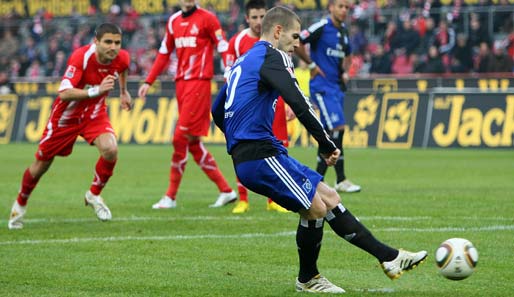 Im letzten Bundesligaduell zwischen dem HSV und Köln war Mladen Petric per Elfmeter erfolgreich