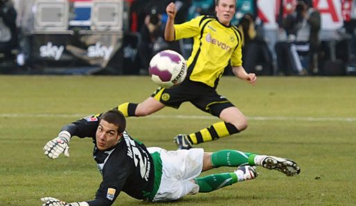 Szene aus dem letzten Spiel: Kevin Großkreutz trifft zum 4:1 für Borussia Dortmund