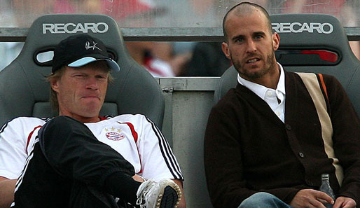 Oliver Kahn (l.) und Mehmet Scholl klinken sich in die Kritik an van Gaal ein