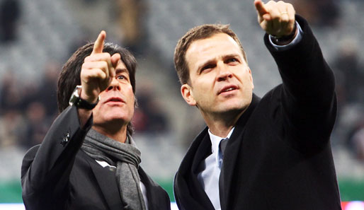 Bundestrainer Joachim Löw (l.) und Oliver Bierhoff sorgen sich um die Seriosität der Bundesliga