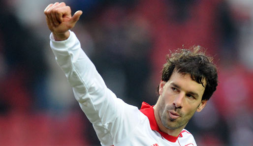 Ruud van Nistelrooy kann sich einen Verbleib beim Hamburger SV vorstellen