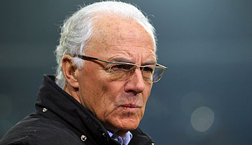 Bayerns Ehrenpräsident Franz Beckenbauer fordert Konsequenzen nach den Fan-Protesten