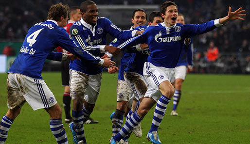 Julian Draxler (r.) soll zum neuen Gesicht des FC Schalke 04 aufgebaut werden