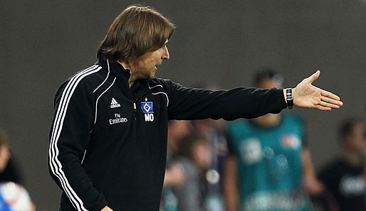 Neuer Vertrag: Trainer Michael Oenning wird bis 2013 beim Hamburger SV bleiben