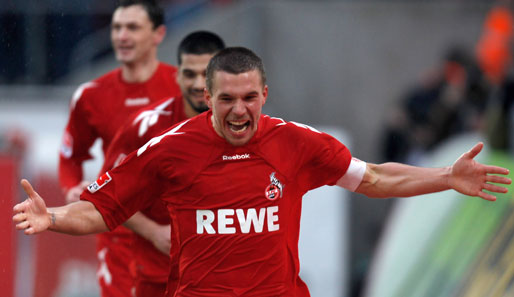 Lukas Podolski darf sich freuen: Er darf noch länger im Urlaub verweilen