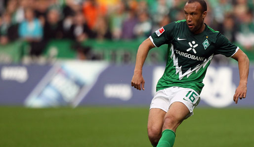 Mikael Silvestre fehlt dem Werder Bremen nach einem Knorperdefekt mehrere Monate