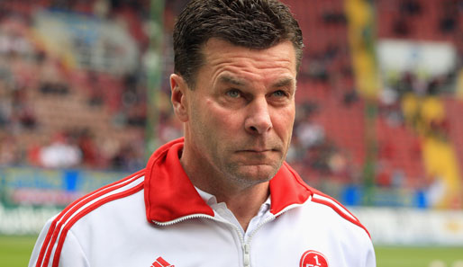 Nürnberg-Trainer Dieter Hecking erreichte mit dem Club die abgelaufene Saison den 6. Platz