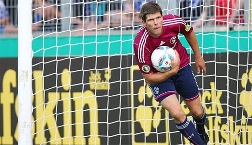 Klaas-Jan Huntelaar geht in seine zweite Saison beim FC Schalke 04