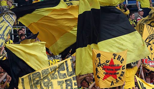 BVB-Fans griffen an einer Tankstelle Werder-Anhänger an