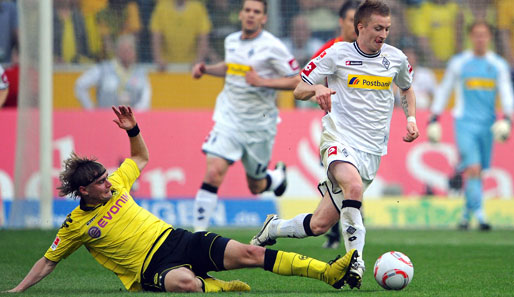 Gladbachs Marco Reus (r.) wird offenbar auch von Borussia Dortmund gejagt