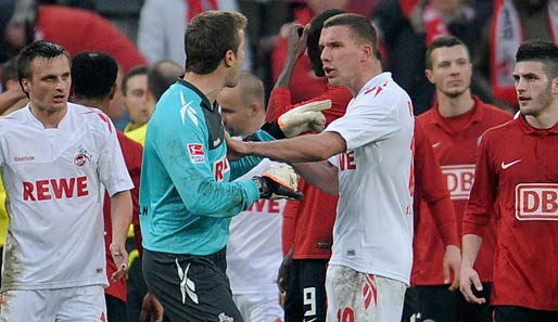 Lukas Podolski sah gegen Hertha BSC in der 76. Minute nach einer Rudelbildung die Rote Karte