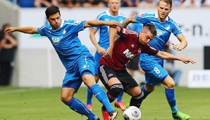 Robert Mak (M.) hat in dieser Saison erst 226 Bundesligaminuten absolviert