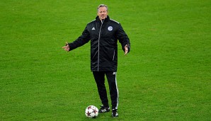 Jens Keller hat bislang 44 Pflichtspiele des FC Schalke 04 als Cheftrainer betreut