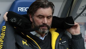 BVB-Manager Michael Zorc schützt Ilkay Gündogan