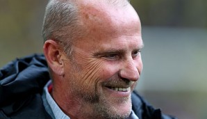 Auch wenn der Trend nach unten zeigt, sitzt Coach Thomas Schaaf fest im Sattel