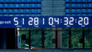 Wenn es nach Stefan Effenberg geht, wird die Uhr des HSV auch nach dieser Saison nicht abgestellt