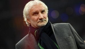 Rudi Völler korrigiert die Erwartungen bei Bayer Leverkusen
