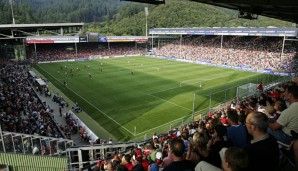 Die beiden geschäftsführenden Vorstände des SC Freiburg verlängerten um vier Jahre