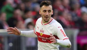 Der kicker berichtet über eine Ausstiegsklausel in Höhe von rund 13 Millionen Euro und bringt Donis mit Bayer Leverkusen, Borussia Mönchengladbach und der TSG Hoffenheim in Verbindung.