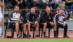 Marco Rose (Zweiter von links) hat bei Borussia Mönchengladbach das Traineramt von Dieter Hecking übernommen.