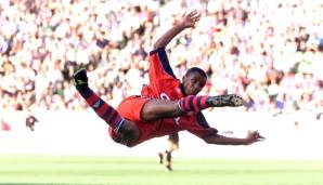 PAULO SERGIO (1999-2002): Offensivspieler und Frohnatur Sergio hatte ebenfalls eine Bayer-Vergangenheit, auch wenn ihn die Bayern später aus Rom holten. Sein Markenzeichen: Spektakuläre Tore, gern auch mit der Hacke.