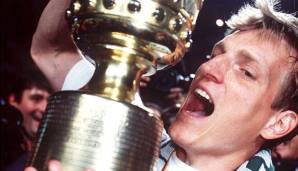 Andreas Herzog: Sein Weg führte ihn in den 90er Jahren von Bremen nach München und zurück nach Bremen. Oliver Kahn schüttelte ihn auf dem Platz wütend durch, die Fans riefen ihn liebevoll "Herzerl". Mit Werder zweimal Pokalsieger und einmal Meister.