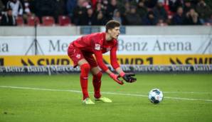 GREGOR KOBEL: Wie Sky berichtet, hat der Hauptstadtklub den 22-Jährigen verpflichtet. Der Torwart kommt für fünf Millionen Euro von der TSG Hoffenheim, zuvor war er nach Stuttgart und Augsburg verliehen. Bei Hertha soll er Rune Jarstein (35) beerben.