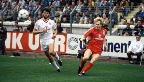 Armin Görtz (Jahrgang 1959): Auch er ist in Dortmund geboren. Über die beiden Frankfurter Klubs (Eintracht und FSV) ging Görtz nach Belgien und 1986 zum 1. FC Köln, wo er 112 Bundesligaspiele absolvierte. Beendete seine aktive Laufbahn bei der Hertha.