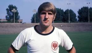 19. Platz: BERND NICKEL. Im Alter von 22 Jahren, sechs Monaten und 17 Tagen am 2. Oktober 1971 bei Eintracht Frankfurt.