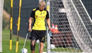 Julian Koch (Meister 2012): Koch kam über die eigene Jugend des BVB zu den Profis und wurde zum MSV Duisburg verliehen. Dort verletzte er sich im Frühjahr 2011 schwer. Wegen eines Kompartmentsnydroms drohte im sogar die Amputation des Unterschenkels.