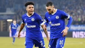 Nabil Bentaleb (r.) und Weston McKennie reisen mit Schalke 04 ins Trainingslager.